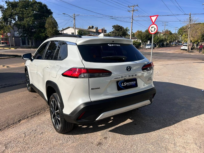 TOYOTA COROLLA CROSS XRX 1.8 16V (HÍBRIDO) 2023/2023 LS MULTIMARCAS VENÂNCIO AIRES / Carros no Vale TOYOTA COROLLA CROSS XRX 1.8 16V (HÍBRIDO) 2023/2023 LS MULTIMARCAS VENÂNCIO AIRES / Carros no Vale