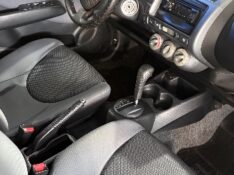 HONDA FIT 1.4 LX 16V FLEX 4P AUTOMÁTICO /2008 NEURI VEÍCULOS LAJEADO / Carros no Vale