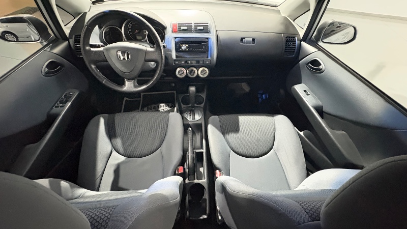 HONDA FIT 1.4 LX 16V FLEX 4P AUTOMÁTICO /2008 NEURI VEÍCULOS LAJEADO / Carros no Vale