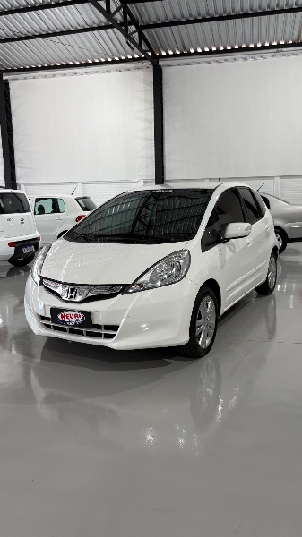 HONDA FIT 1.5 EX 16V FLEX 4P AUTOMÁTICO /2014 NEURI VEÍCULOS LAJEADO / Carros no Vale