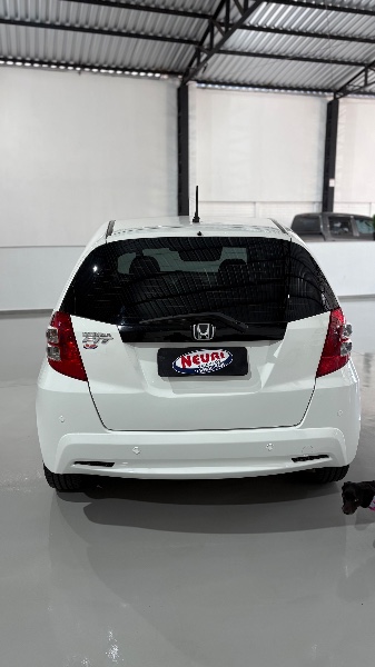 HONDA FIT 1.5 EX 16V FLEX 4P AUTOMÁTICO /2014 NEURI VEÍCULOS LAJEADO / Carros no Vale