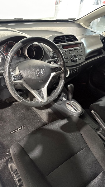 HONDA FIT 1.5 EX 16V FLEX 4P AUTOMÁTICO /2014 NEURI VEÍCULOS LAJEADO / Carros no Vale