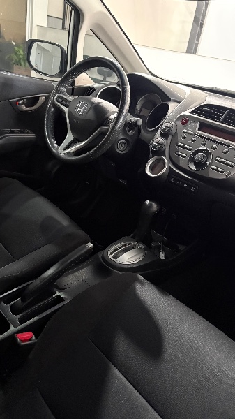 HONDA FIT 1.5 EX 16V FLEX 4P AUTOMÁTICO /2014 NEURI VEÍCULOS LAJEADO / Carros no Vale