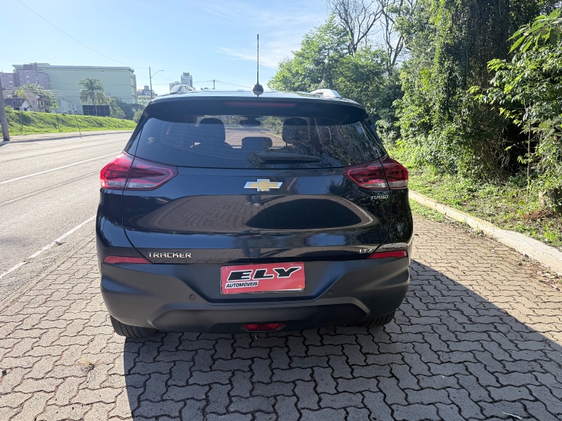 CHEVROLET TRACKER 1.2 12V LTZ TURBO 2021/2021 ELY AUTOMÓVEIS LAJEADO / Carros no Vale
