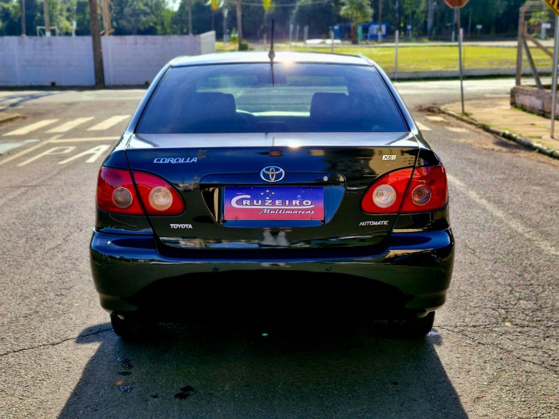 TOYOTA COROLLA XEI 1.8 16V 2004/2005 CRUZEIRO MULTIMARCAS CRUZEIRO DO SUL / Carros no Vale