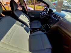 VOLKSWAGEN FOX 1.0 2011/2012 CRUZEIRO MULTIMARCAS CRUZEIRO DO SUL / Carros no Vale