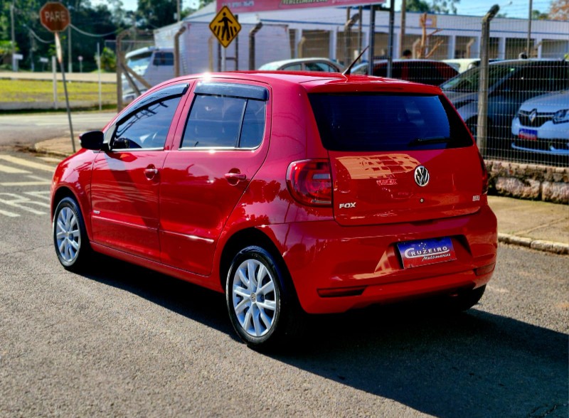 VOLKSWAGEN FOX 1.0 2011/2012 CRUZEIRO MULTIMARCAS CRUZEIRO DO SUL / Carros no Vale