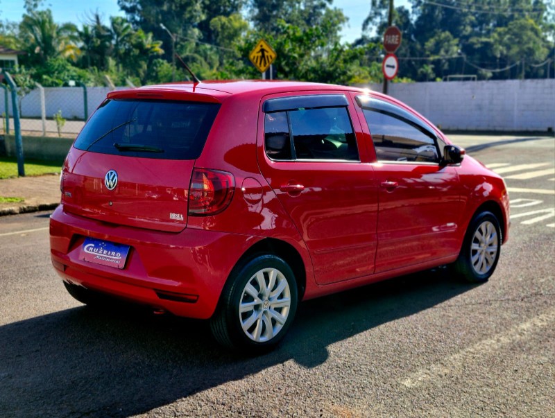 VOLKSWAGEN FOX 1.0 2011/2012 CRUZEIRO MULTIMARCAS CRUZEIRO DO SUL / Carros no Vale