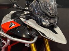 TRIUMPH TIGER 900 900 RALLY PRO /2025 EXCLUSIVO VEÍCULOS SANTA CRUZ DO SUL / Carros no Vale