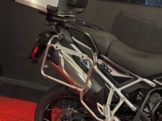 TRIUMPH TIGER 900 900 RALLY PRO /2025 EXCLUSIVO VEÍCULOS SANTA CRUZ DO SUL / Carros no Vale