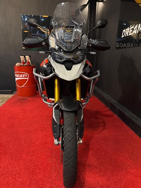 TRIUMPH TIGER 900 900 RALLY PRO /2025 EXCLUSIVO VEÍCULOS SANTA CRUZ DO SUL / Carros no Vale