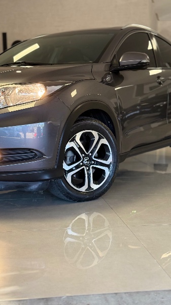 HONDA HR-V 1.8 16V FLEX EX 4P AUTOMÁTICO 2018/2018 MALAGGI VEÍCULOS ENCANTADO / Carros no Vale HONDA HR-V 1.8 16V FLEX EX 4P AUTOMÁTICO 2018/2018 MALAGGI VEÍCULOS ENCANTADO / Carros no Vale