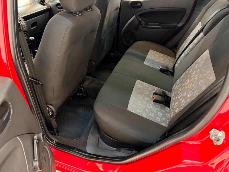 FORD FIESTA 1.0 8V /CLASS 8V 2013/2013 LUCAS AUTOMÓVEIS BOM RETIRO DO SUL / Carros no Vale