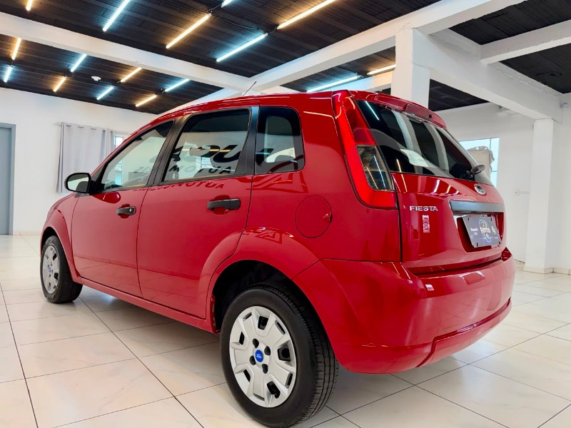 FORD FIESTA 1.0 8V /CLASS 8V 2013/2013 LUCAS AUTOMÓVEIS BOM RETIRO DO SUL / Carros no Vale