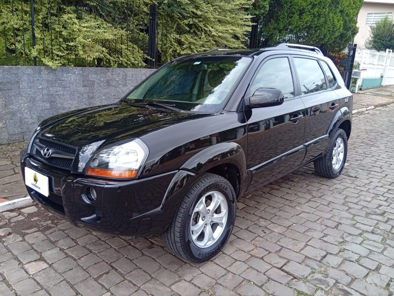 HYUNDAI TUCSON GLS 2014/2015 ALTERNATIVA VEÍCULOS LAJEADO / Carros no Vale