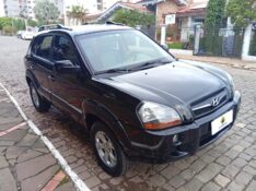 HYUNDAI TUCSON GLS 2014/2015 ALTERNATIVA VEÍCULOS LAJEADO / Carros no Vale