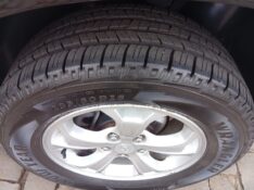 HYUNDAI TUCSON GLS 2014/2015 ALTERNATIVA VEÍCULOS LAJEADO / Carros no Vale