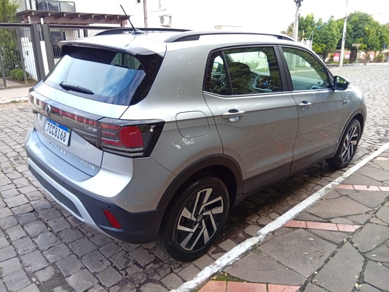 VOLKSWAGEN T-CROSS COMFORTLINE 1.0 TSI 2024/2025 ALTERNATIVA VEÍCULOS LAJEADO / Carros no Vale