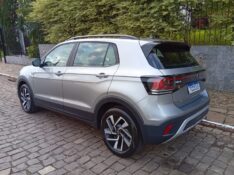 VOLKSWAGEN T-CROSS COMFORTLINE 1.0 TSI 2024/2025 ALTERNATIVA VEÍCULOS LAJEADO / Carros no Vale