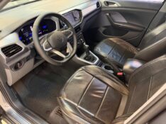 VOLKSWAGEN T-CROSS 1.0 200 TSI 2023/2023 LUCAS AUTOMÓVEIS BOM RETIRO DO SUL / Carros no Vale