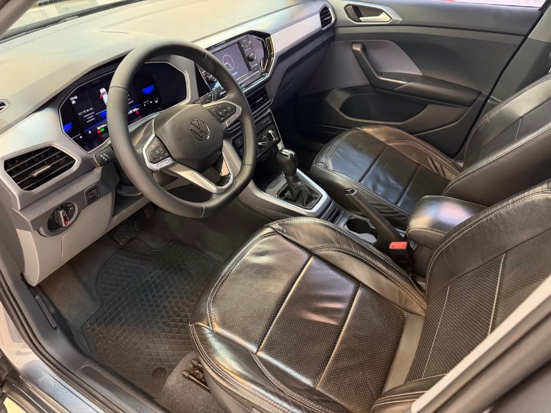 VOLKSWAGEN T-CROSS 1.0 200 TSI 2023/2023 LUCAS AUTOMÓVEIS BOM RETIRO DO SUL / Carros no Vale