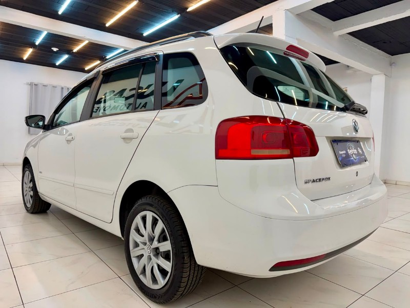 VOLKSWAGEN SPACEFOX 1.6 MI TREND 8V 2012/2012 LUCAS AUTOMÓVEIS BOM RETIRO DO SUL / Carros no Vale