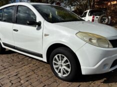 RENAULT SANDERO 1.0 12V SCE FLEX EXPRESSION MANUAL 2011/2011 COMPLETO VEÍCULOS GUAPORÉ / Carros no Vale