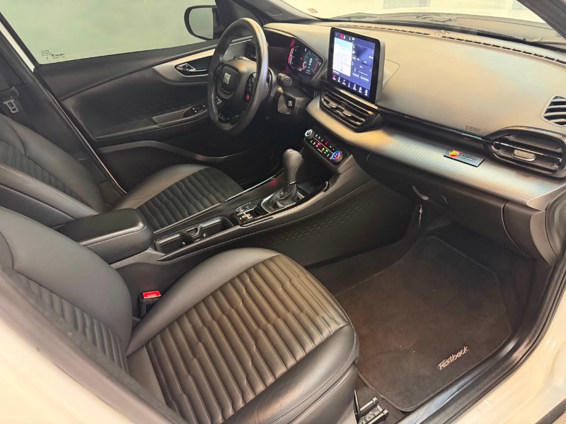 FIAT FASTBACK LIMITED EDITION TURBO 270 POWER BY ABARTH FLEX 2023 2023/2023 LUCAS AUTOMÓVEIS BOM RETIRO DO SUL / Carros no Vale