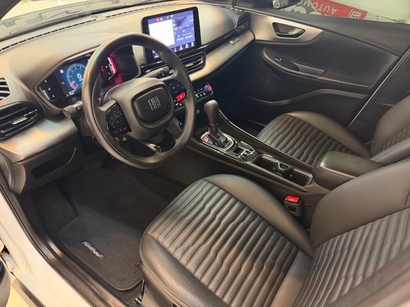 FIAT FASTBACK LIMITED EDITION TURBO 270 POWER BY ABARTH FLEX 2023 2023/2023 LUCAS AUTOMÓVEIS BOM RETIRO DO SUL / Carros no Vale
