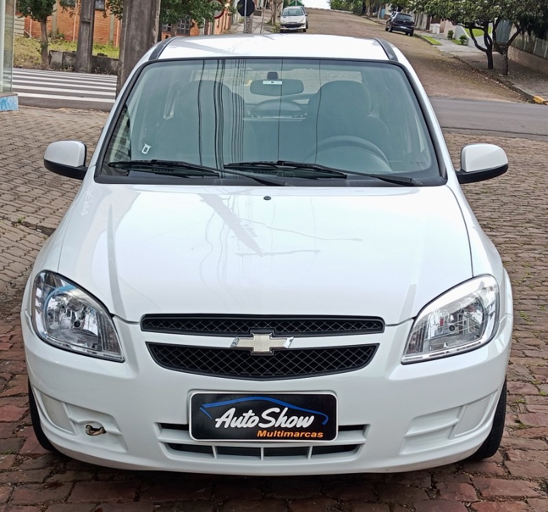 CHEVROLET CELTA SPIRIT/ LT 1.0 MPFI 8V FLEXP. 5P 2012/2013 AUTO SHOW SANTA CRUZ DO SUL / Carros no Vale