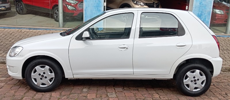 CHEVROLET CELTA SPIRIT/ LT 1.0 MPFI 8V FLEXP. 5P 2012/2013 AUTO SHOW SANTA CRUZ DO SUL / Carros no Vale