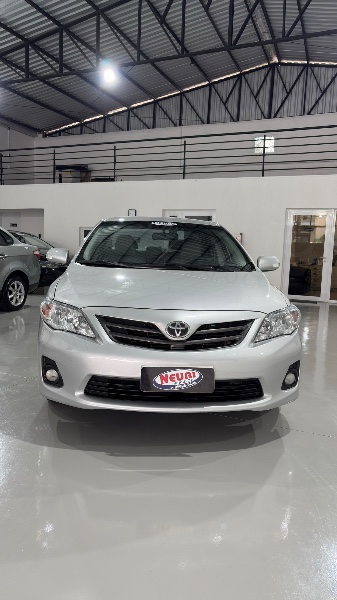 TOYOTA COROLLA 2.0 XEI 16V 2013 2013/2013 NEURI VEÍCULOS LAJEADO / Carros no Vale TOYOTA COROLLA 2.0 XEI 16V 2013 2013/2013 NEURI VEÍCULOS LAJEADO / Carros no Vale