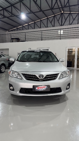TOYOTA COROLLA 2.0 XEI 16V 2013 2013/2013 NEURI VEÍCULOS LAJEADO / Carros no Vale TOYOTA COROLLA 2.0 XEI 16V 2013 2013/2013 NEURI VEÍCULOS LAJEADO / Carros no Vale