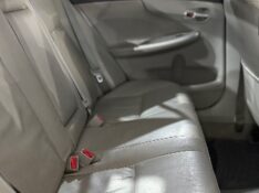 TOYOTA COROLLA 2.0 XEI 16V 2013 2013/2013 NEURI VEÍCULOS LAJEADO / Carros no Vale