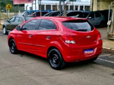 CHEVROLET ONIX HATCH LT 1.0 8V FLEXPOWER 5P MEC. 2014/2015 CRUZEIRO MULTIMARCAS CRUZEIRO DO SUL / Carros no Vale