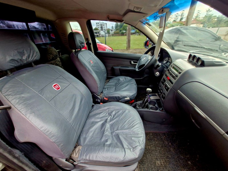 FIAT STRADA ADVENTURE 1.8 2009/2009 CRUZEIRO MULTIMARCAS CRUZEIRO DO SUL / Carros no Vale