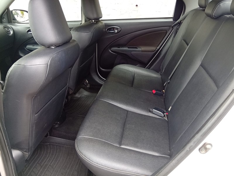 TOYOTA ETIOS SEDAN XLS 1.5 2016/2017 ALTERNATIVA VEÍCULOS LAJEADO / Carros no Vale TOYOTA ETIOS SEDAN XLS 1.5 2016/2017 ALTERNATIVA VEÍCULOS LAJEADO / Carros no Vale