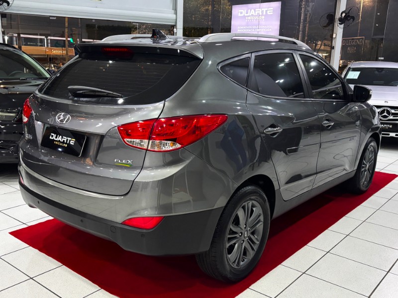 HYUNDAI IX35 2.0 GL 2WD 2017/2018 DUARTE VEÍCULOS PORTO ALEGRE / Carros no Vale