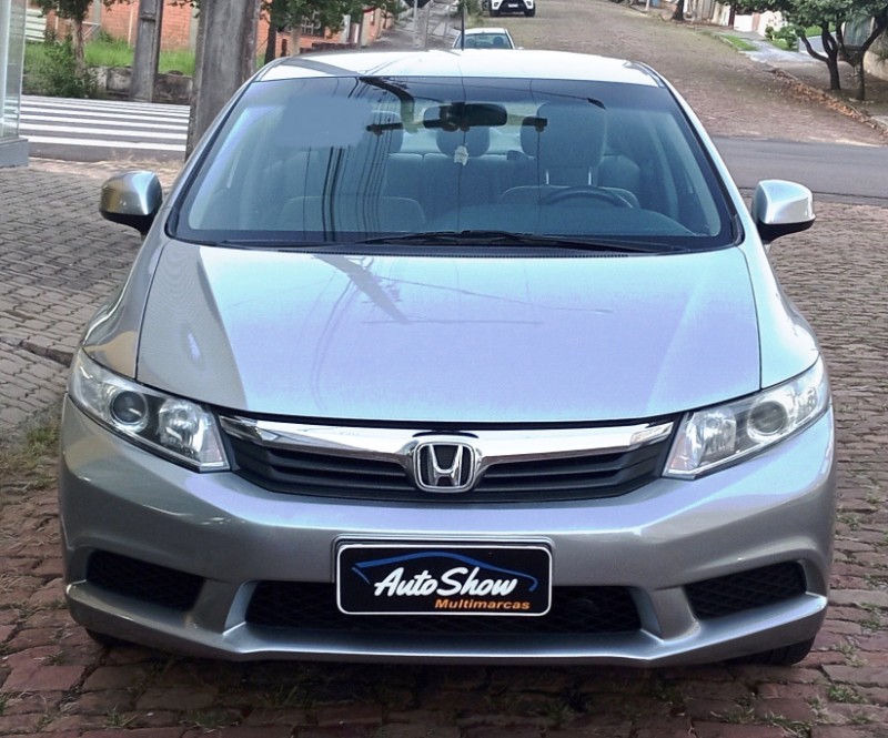 HONDA CIVIC 1.8 LXS 16V FLEX 4P AUTOMÁTICO /2015 AUTO SHOW SANTA CRUZ DO SUL / Carros no Vale
