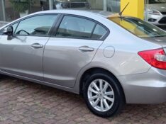 HONDA CIVIC 1.8 LXS 16V FLEX 4P AUTOMÁTICO /2015 AUTO SHOW SANTA CRUZ DO SUL / Carros no Vale