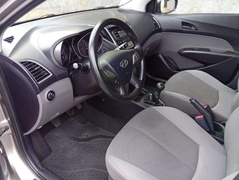 HYUNDAI H20 1.0 COMFORT 2017/2017 ALTERNATIVA VEÍCULOS LAJEADO / Carros no Vale