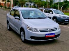 VOLKSWAGEN VOYAGE 1.0 2010/2010 CRUZEIRO MULTIMARCAS CRUZEIRO DO SUL / Carros no Vale