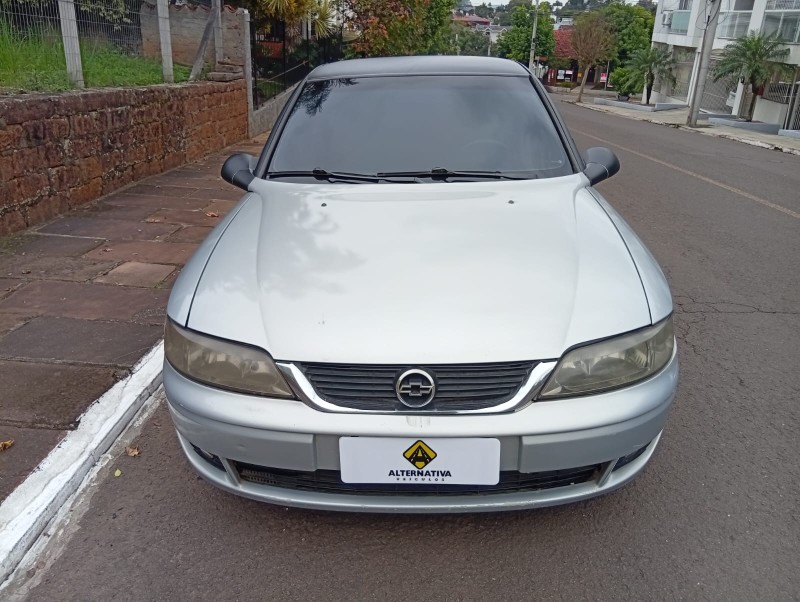 CHEVROLET VECTRA 2.2 2000/2001 ALTERNATIVA VEÍCULOS LAJEADO / Carros no Vale
