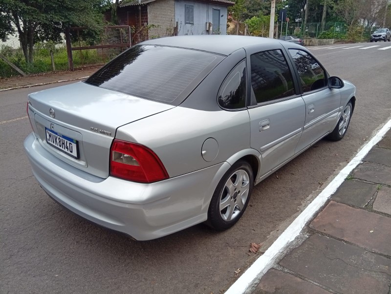 CHEVROLET VECTRA 2.2 2000/2001 ALTERNATIVA VEÍCULOS LAJEADO / Carros no Vale