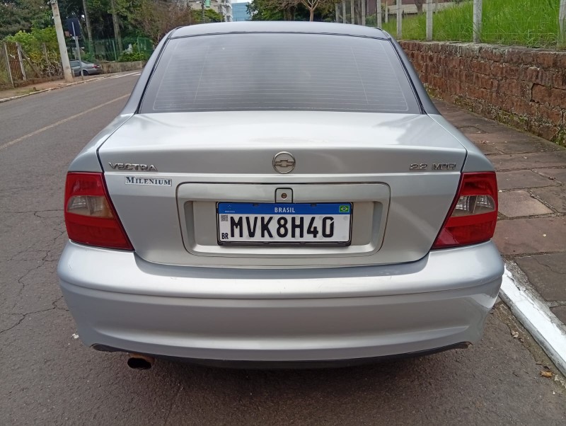 CHEVROLET VECTRA 2.2 2000/2001 ALTERNATIVA VEÍCULOS LAJEADO / Carros no Vale