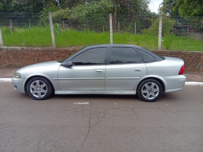 CHEVROLET VECTRA 2.2 2000/2001 ALTERNATIVA VEÍCULOS LAJEADO / Carros no Vale