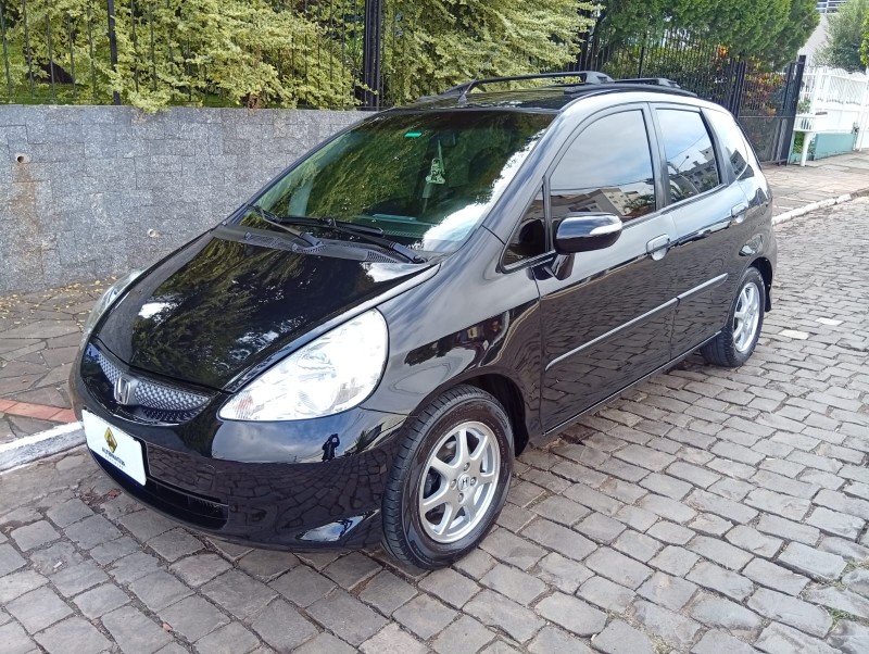 HONDA FIT 1.5 2008/2008 ALTERNATIVA VEÍCULOS LAJEADO / Carros no Vale