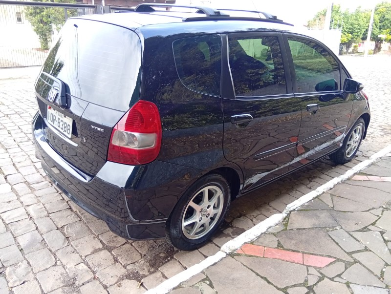 HONDA FIT 1.5 2008/2008 ALTERNATIVA VEÍCULOS LAJEADO / Carros no Vale