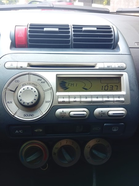 HONDA FIT 1.5 2008/2008 ALTERNATIVA VEÍCULOS LAJEADO / Carros no Vale