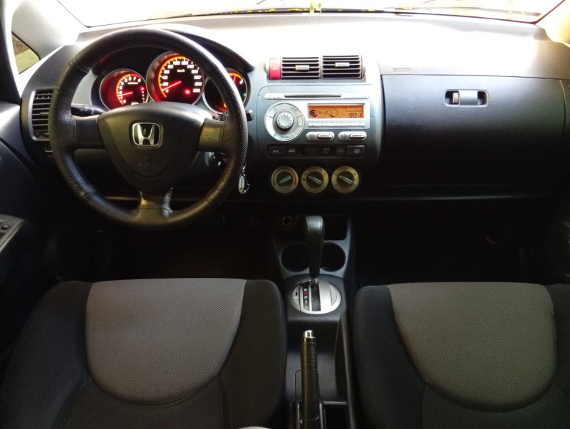 HONDA FIT 1.5 2008/2008 ALTERNATIVA VEÍCULOS LAJEADO / Carros no Vale